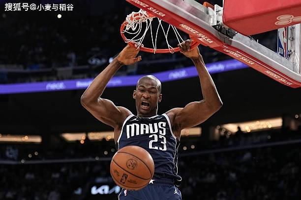 cm, 琼斯在, 的可能性 cm, 琼斯在, 的可能性