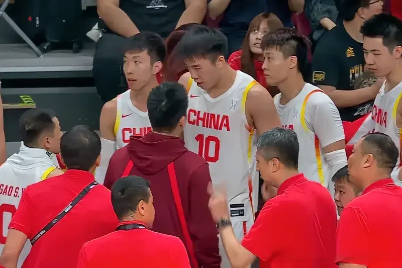 看男篮差点, 男篮全民皆