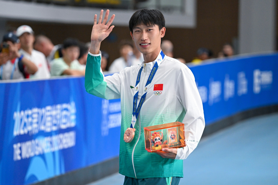 和季军中国, 新华社记者