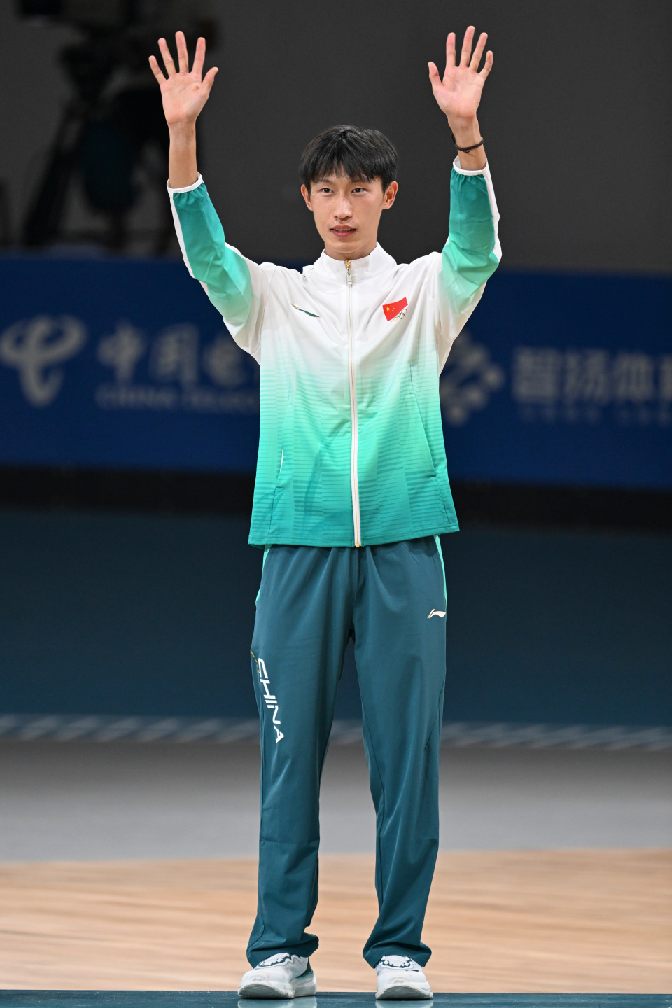 MdTk, 比赛中, 哥伦比亚选