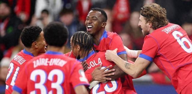 赛三场全输, 连胜, 懒得换了